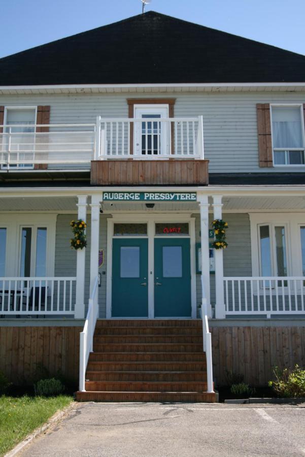 Hébertville Auberge Presbytere Mont Lac-Vert מראה חיצוני תמונה