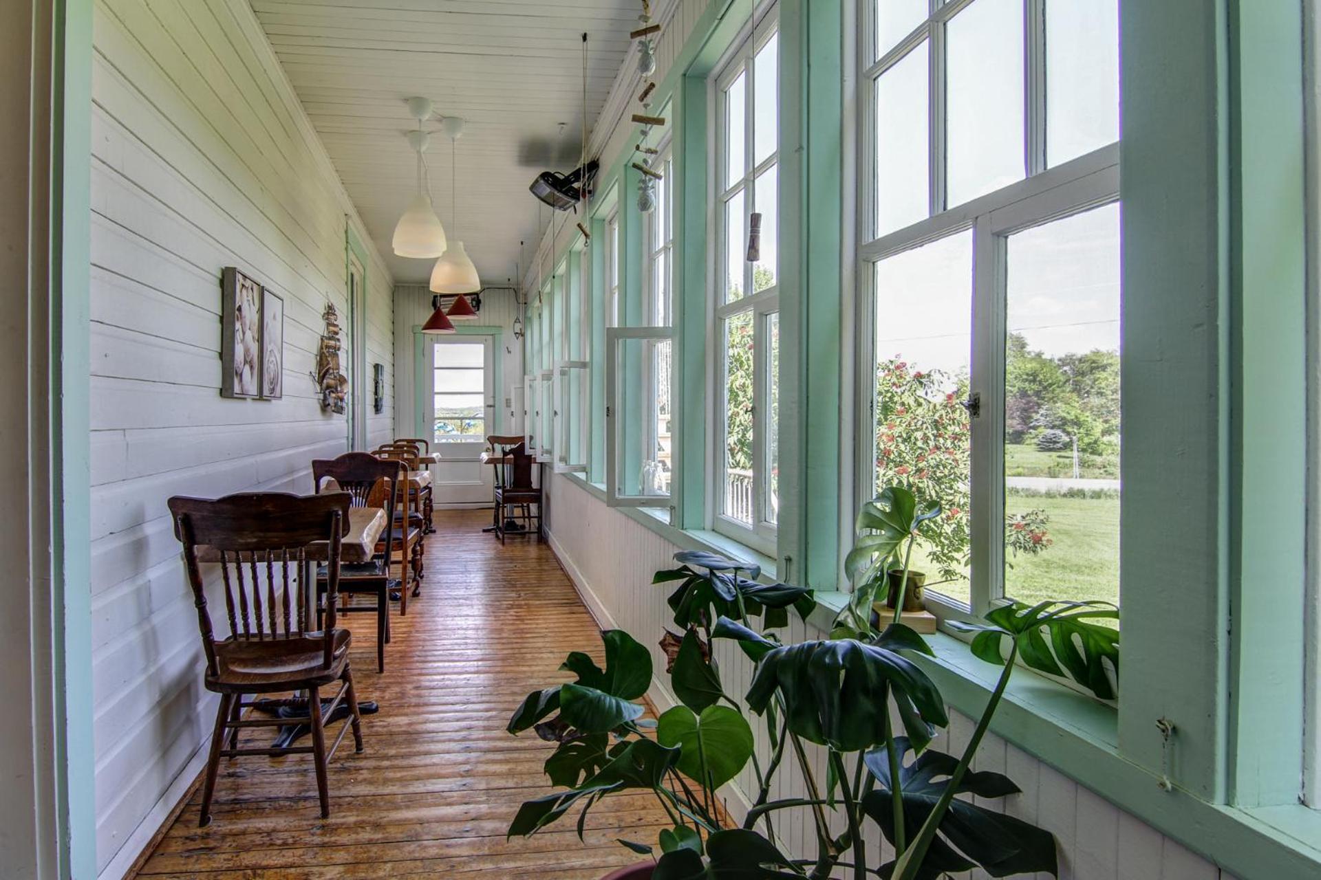 Hébertville Auberge Presbytere Mont Lac-Vert מראה חיצוני תמונה