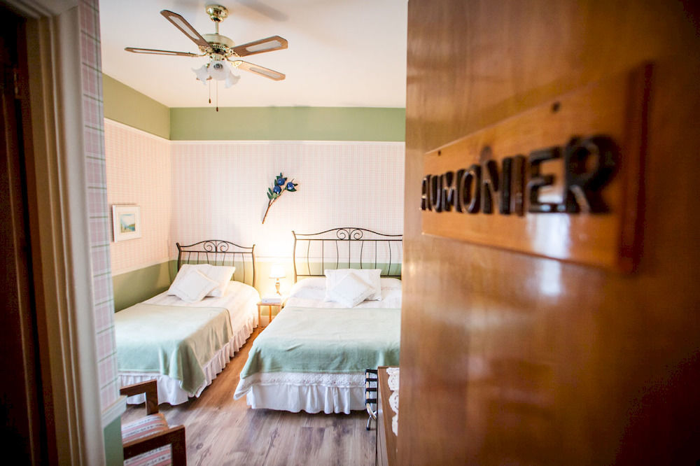 Hébertville Auberge Presbytere Mont Lac-Vert מראה חיצוני תמונה